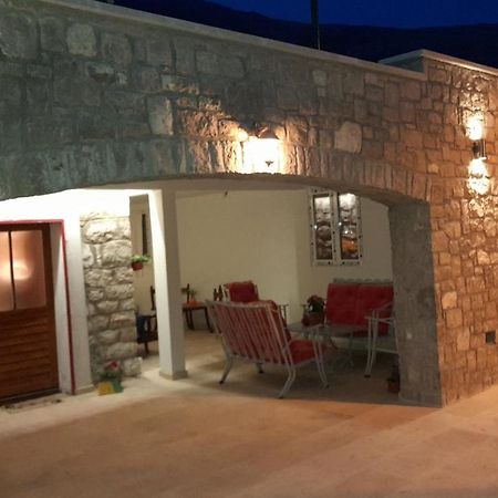 Stone House In Buljarica Villa Petrovac Екстериор снимка