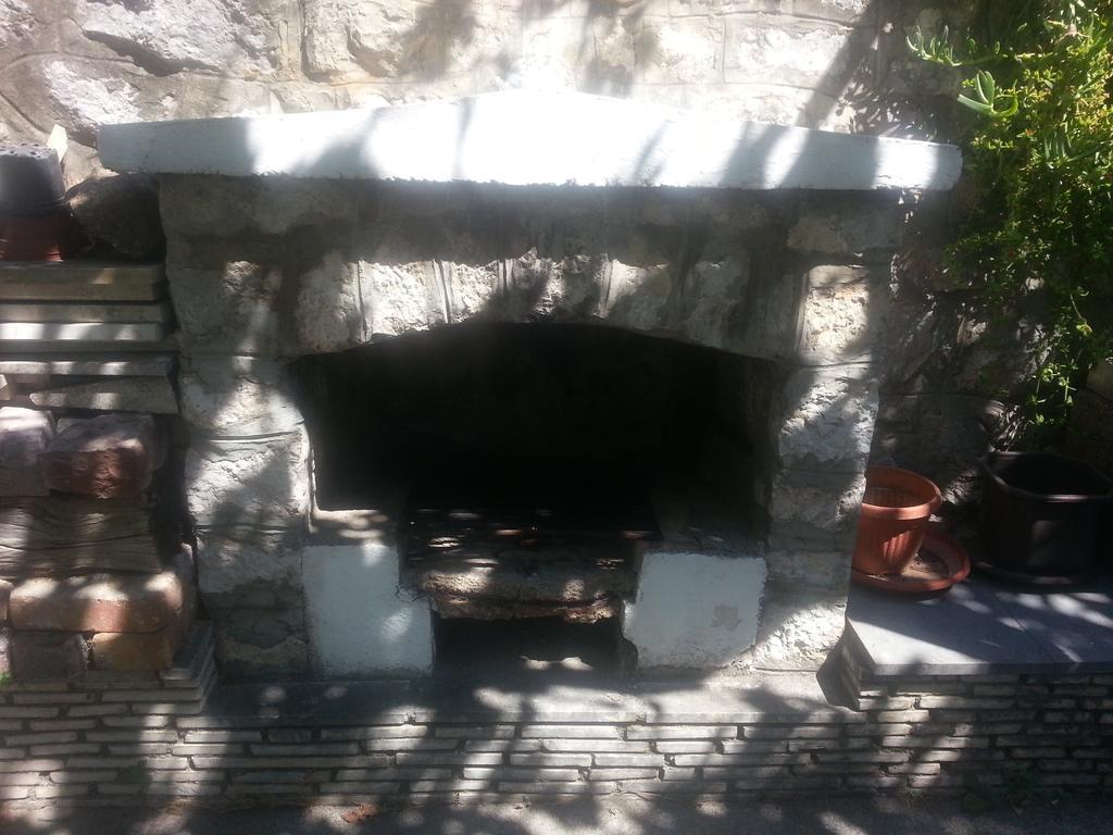 Stone House In Buljarica Villa Petrovac Стая снимка