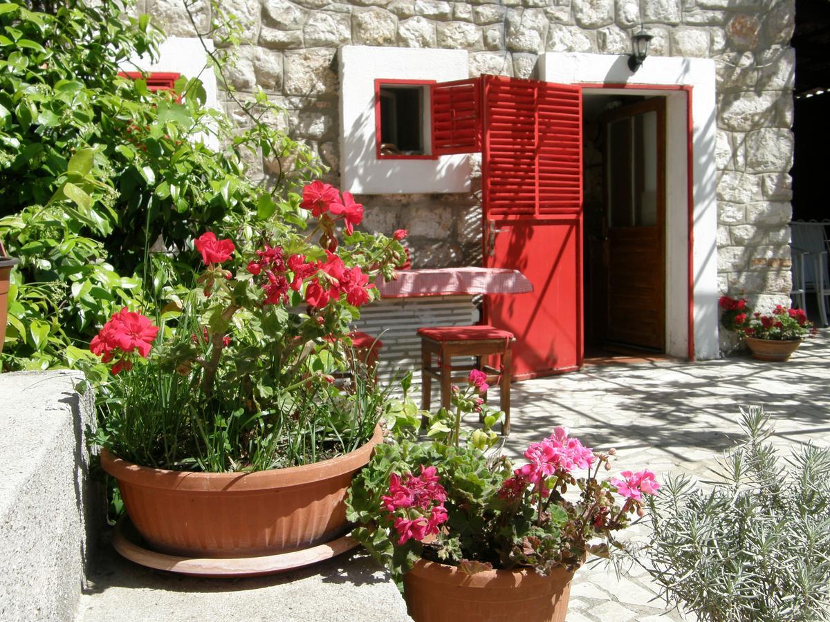 Stone House In Buljarica Villa Petrovac Екстериор снимка